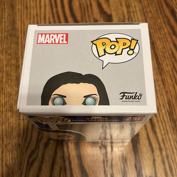 Funko Pop! Marvel Thor: Ragnarok HELA UNMASKED #251 Target Exclusive - Picture 3 of 6